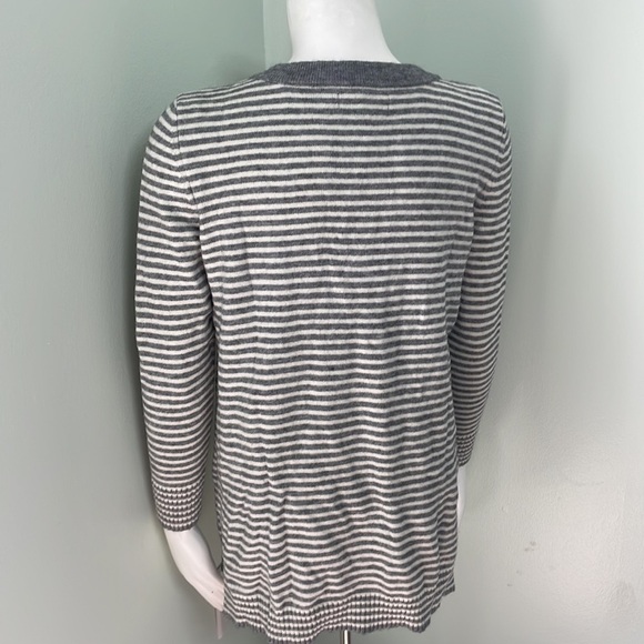 ANTHROPOLOGIE Grey Stripe Tunic Style Sweater Small - Picture 5 of 8